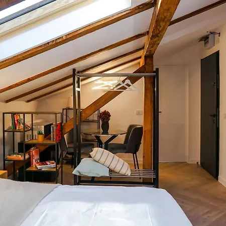 The Stylish Getaway Boekarest